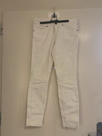 Weisse Benetton Cordhose / Manchesterhose, ca. Gr. 38