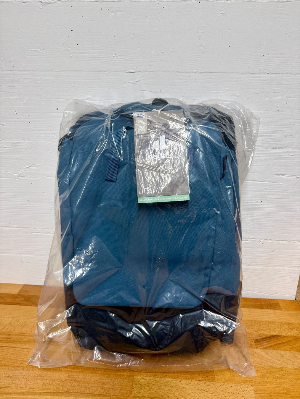 Deuter Zaini: Deuter Utilion 30 Rucksack - Neu – Nuovo e nell'imballaggio originale da Stäfa venduto da FinTonic 4