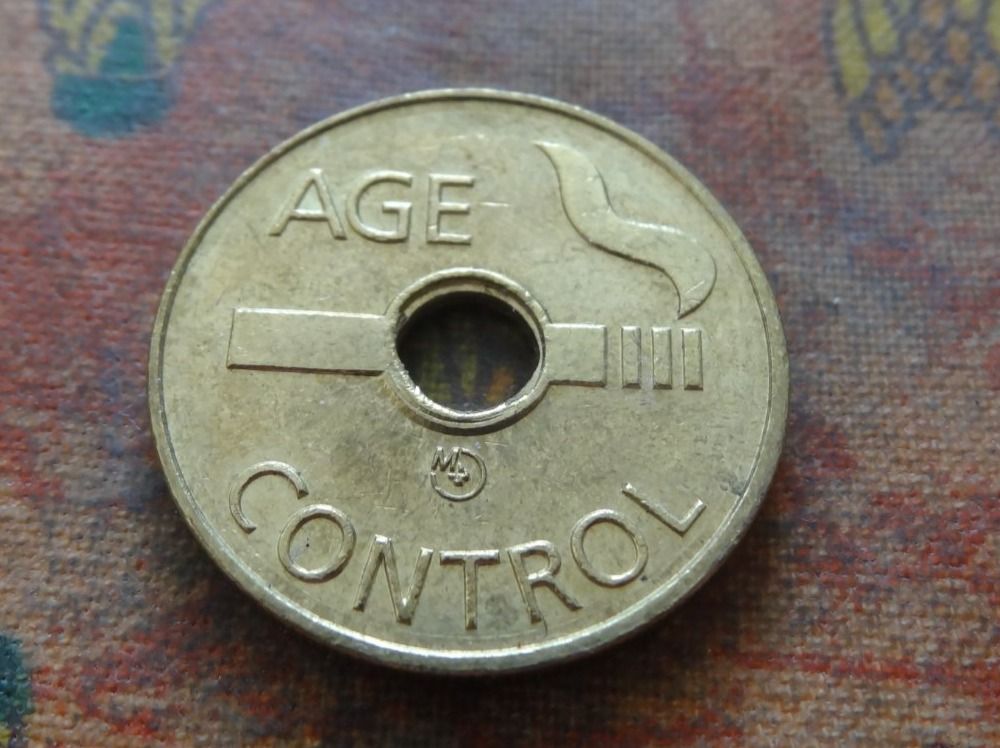 Tutti le monete: Jeton  "  AGE  CONTROL "   (I) – Usato da Romanel-sur-Lausanne venduto da Swift13