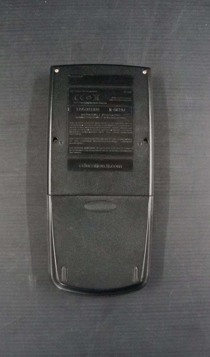 Texas Instruments Taschenrechner: Texas Instruments TI-82 STATS Grafikrechner – Gebraucht aus Basel von bk_brockibasel 2