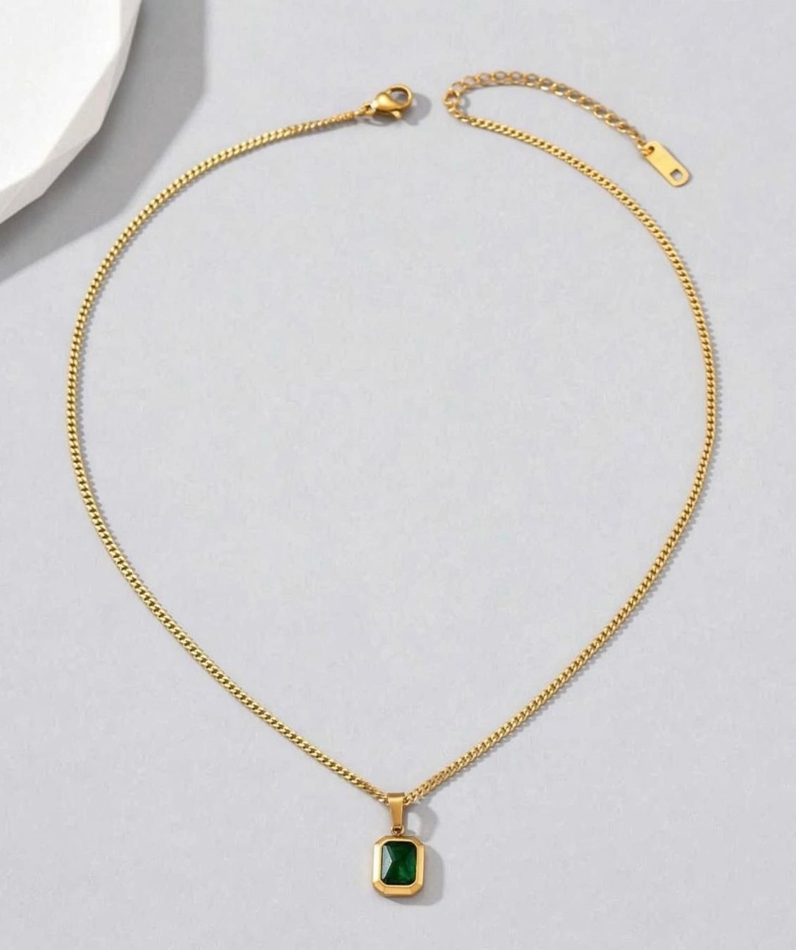 Catenine: Collier plaqué OR 18K – Nuovo e nell'imballaggio originale da Châtel-St-Denis venduto da Montclair_Swiss 1