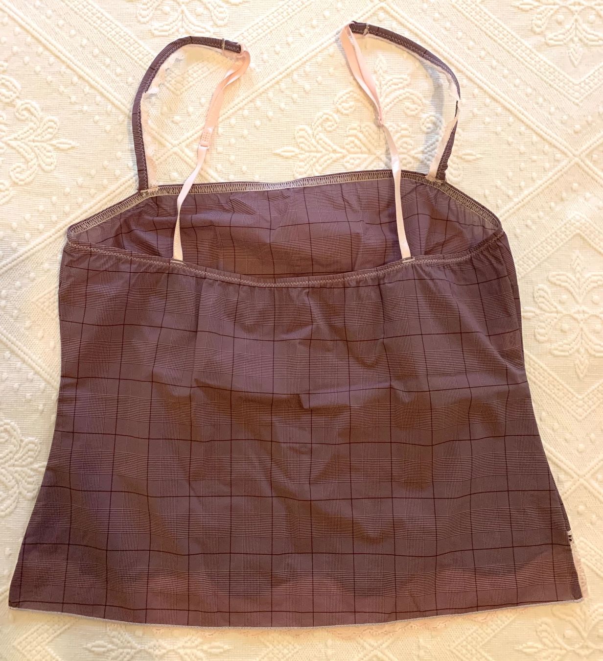 Top: Herziges Top mit Spitze, Lingerie – Usato da Zürich venduto da p_q7q_nichtraucher 6