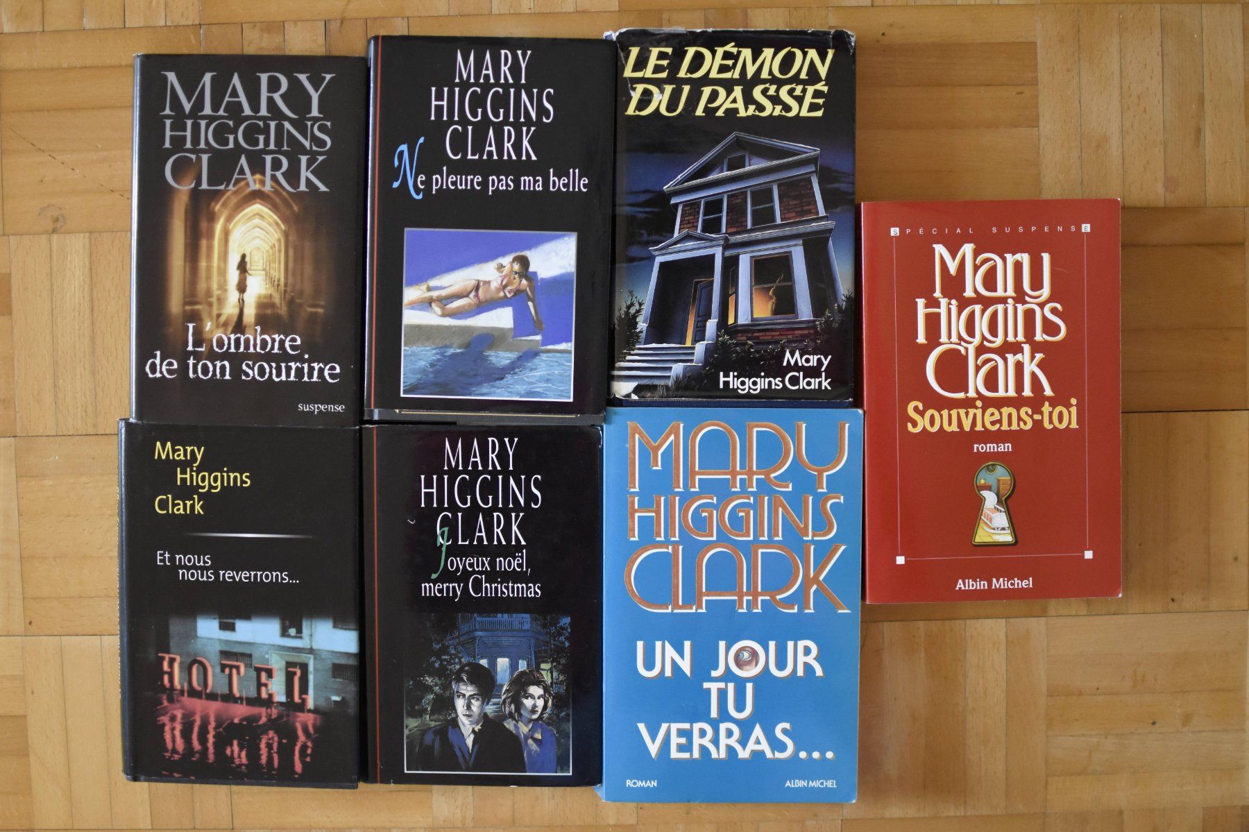Libri: Lot 7x romans Mary Higgins Clark – Usato da Belmont-sur-Yverdon venduto da bichet02
