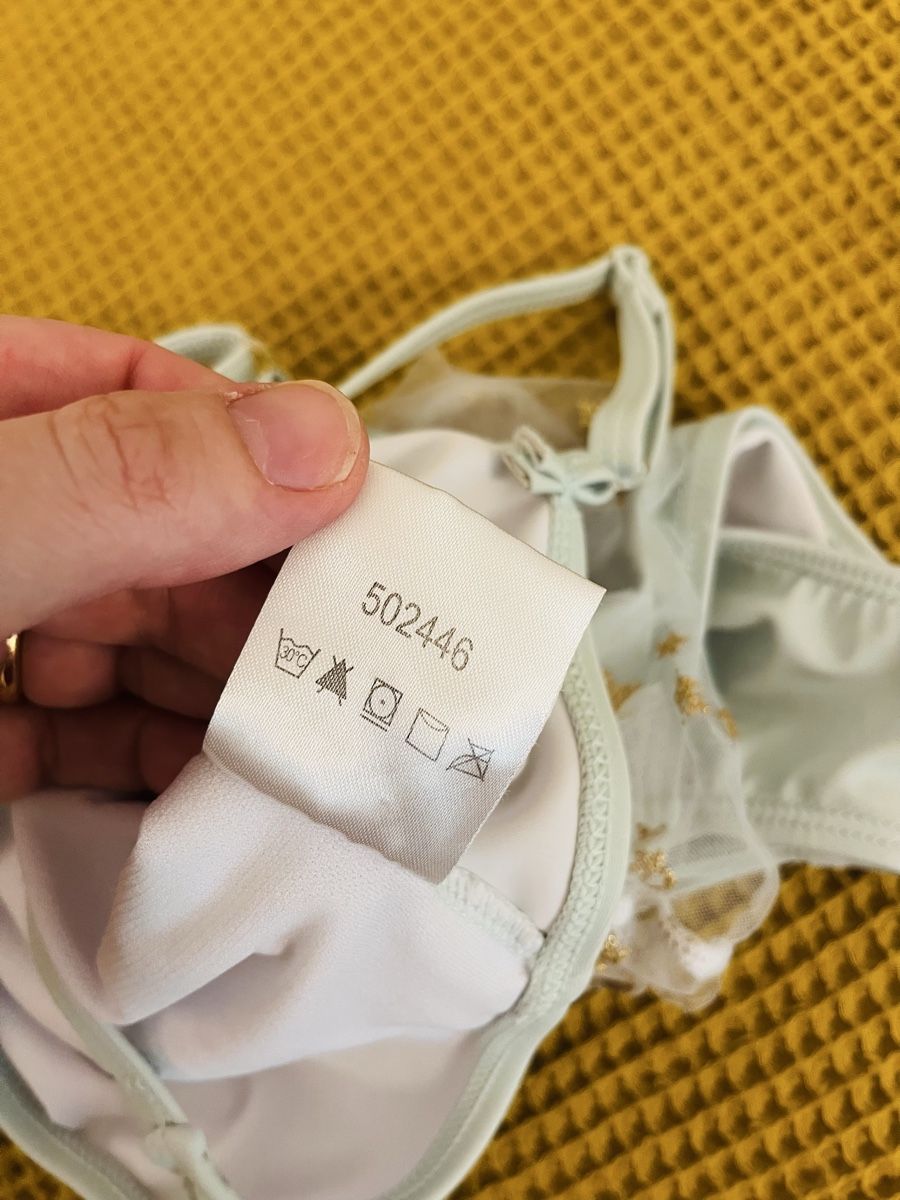 Costumi da bagno & Bikini: Badeanzug Grösse 92/98 Einhorn  – Usato da Chur venduto da kar_rhc7 3