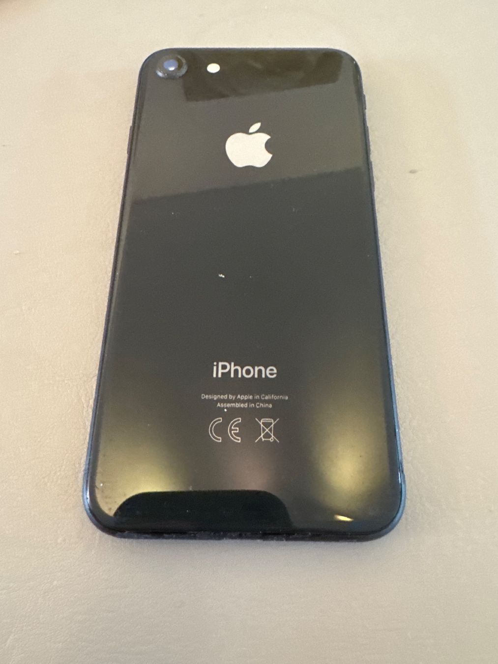 Apple Telefoni cellulari / Smartphones: iPhone 8 – Difettoso da Adliswil venduto da Busys 1