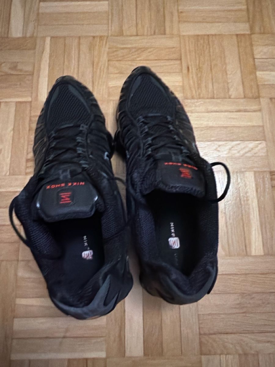 Nike Scarpe da uomo: Chaussures Nike SHOX TL noires – Nuovo (secondo la descrizione) da Châtelaine venduto da Diogo.138