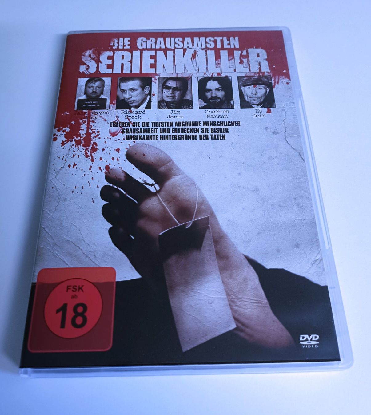 Tous les DVDs: Die grausamsten Serienkiller – D'occasion à Köniz par Movieportal007