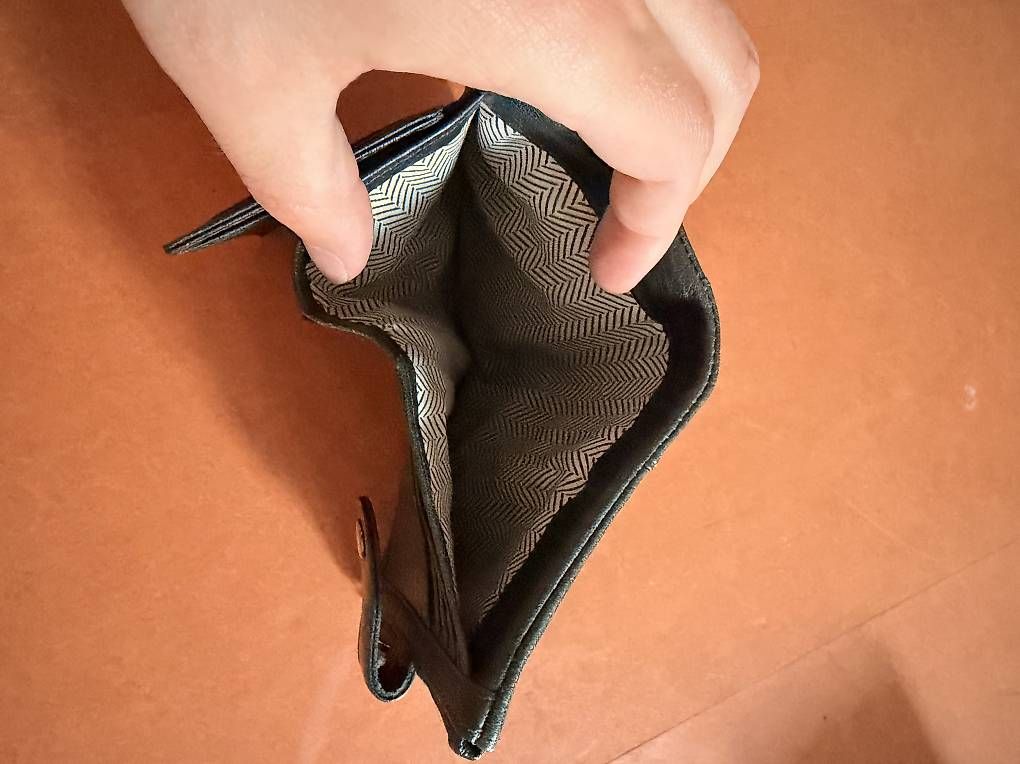 Brieftaschen: Portemonnaie – Neu (gemäss Beschreibung) aus Gwatt (Thun) von Glahad 4
