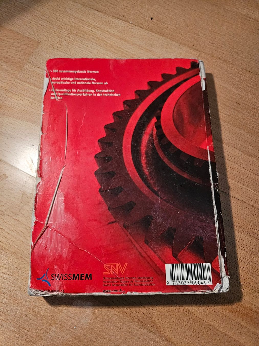 Libri: Normen-Auszug 2010 – Usato da Hombrechtikon venduto da JackBleacher 1