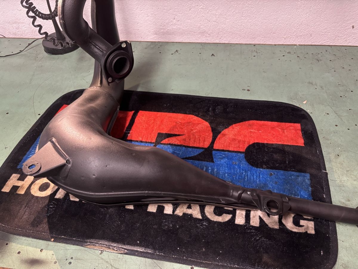 Yamaha Sistemi di scarico: YAMAHA DT 125 pot d’échappement  – Usato da Mézières VD venduto da P-M-C 7