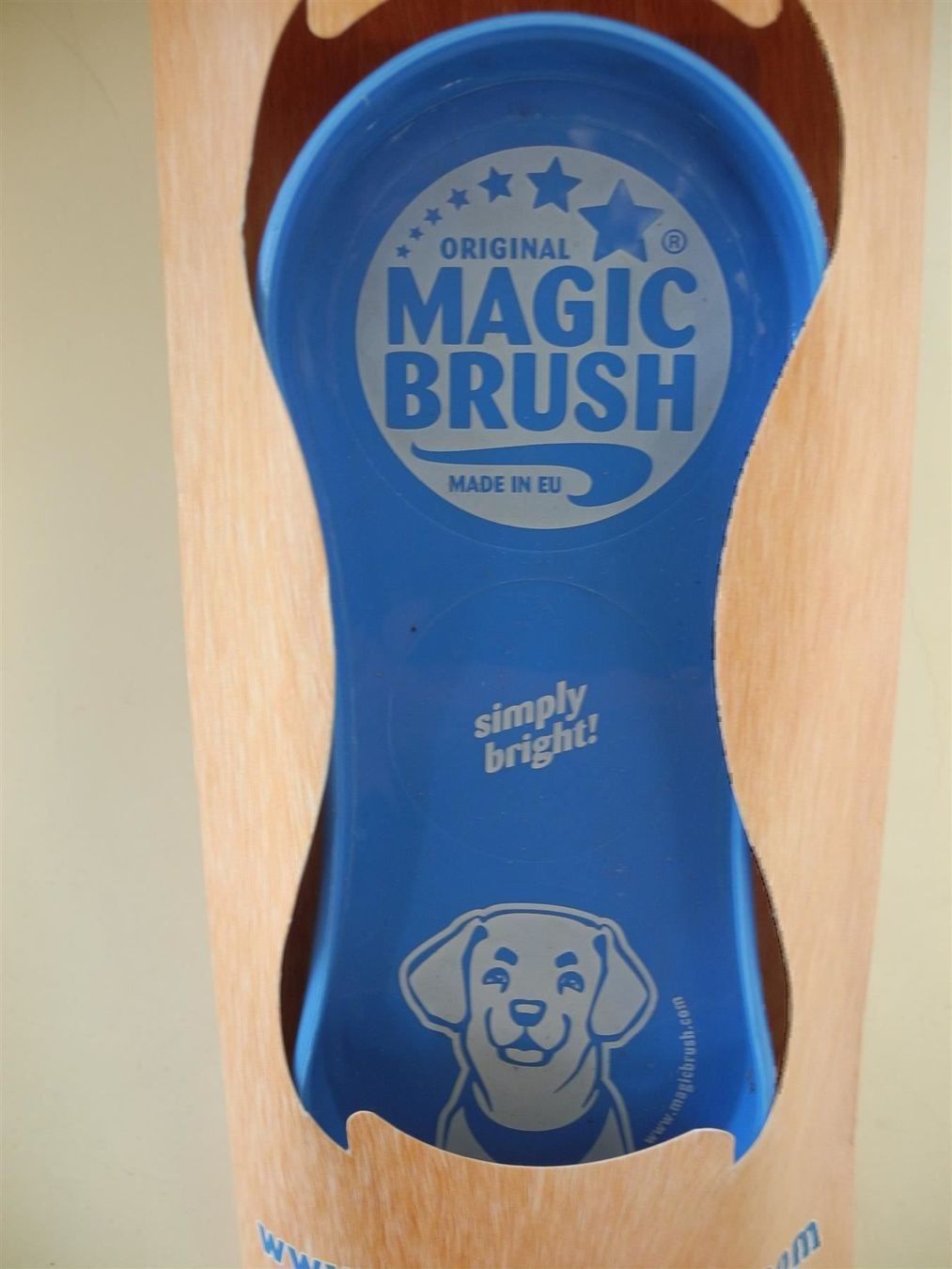Prodotti per la cura & articoli per la pulizia: Magic Brush Hundebürste , Nr. 8k – Nuovo e nell'imballaggio originale da Kottwil venduto da Crazyrolf 1