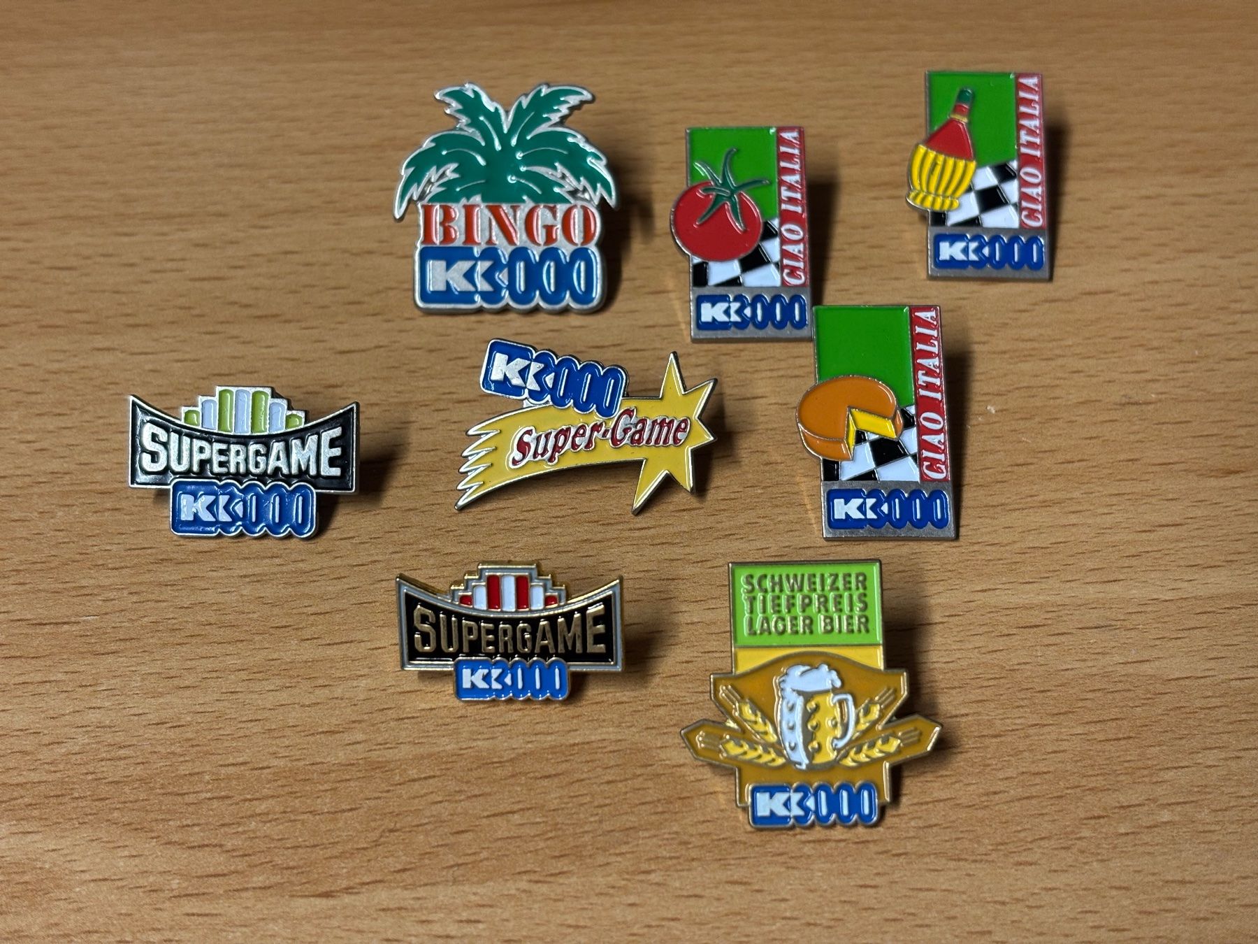 Plaquettes & Badges: 8 Stk. Pin - K3000 – Neuf (Voir description) à Kleinandelfingen par 2Baba3