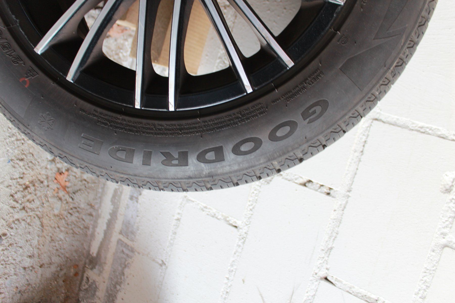 Hankook Pneumatici & Ruote complete: Alufelgen mit Reifen – Usato da Schupfart venduto da blade123 8