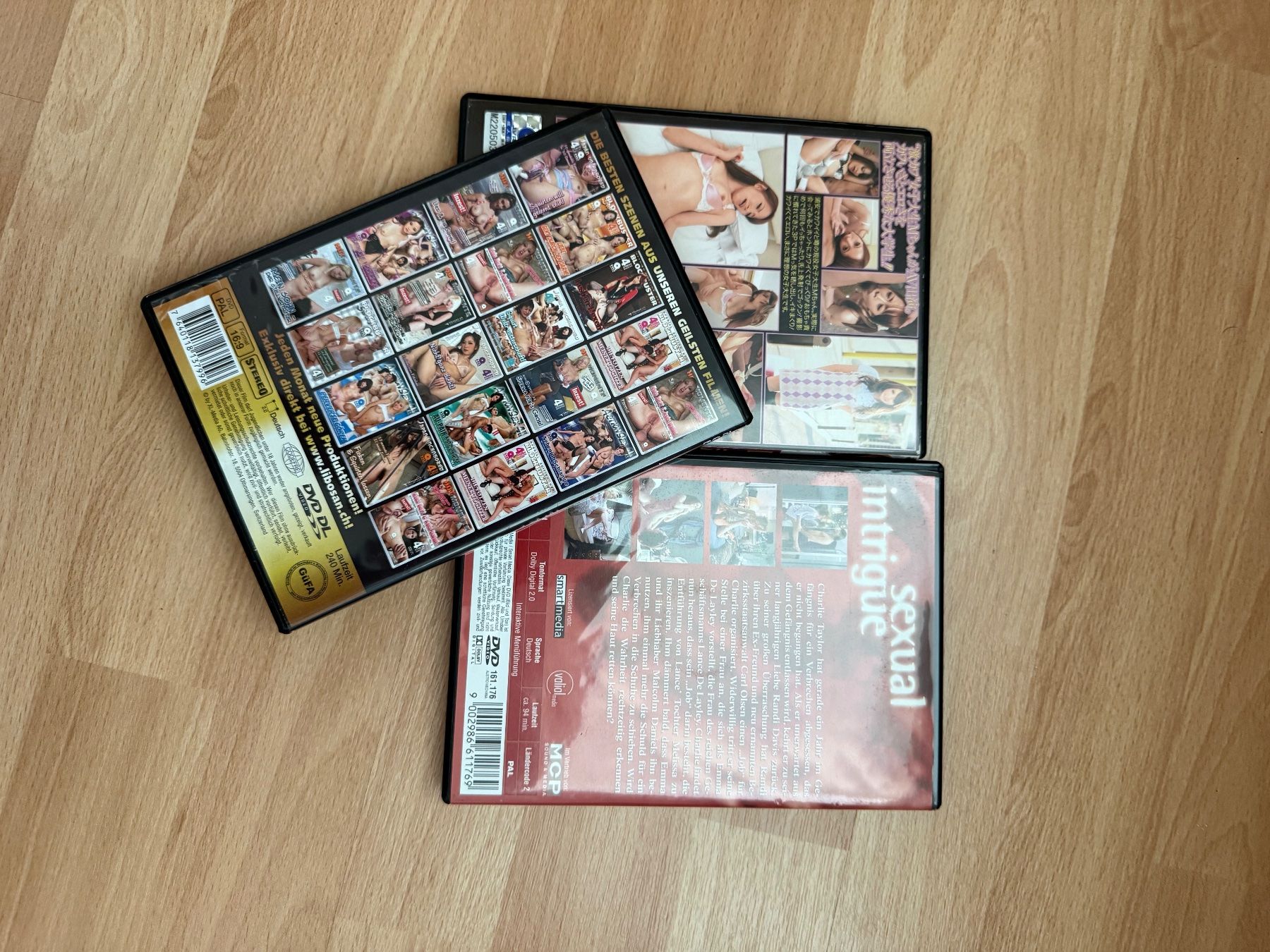 Tous les DVDs: 3 DVD Set mit erotischen Inhalten – D'occasion à Birmensdorf ZH par T_Richard 1