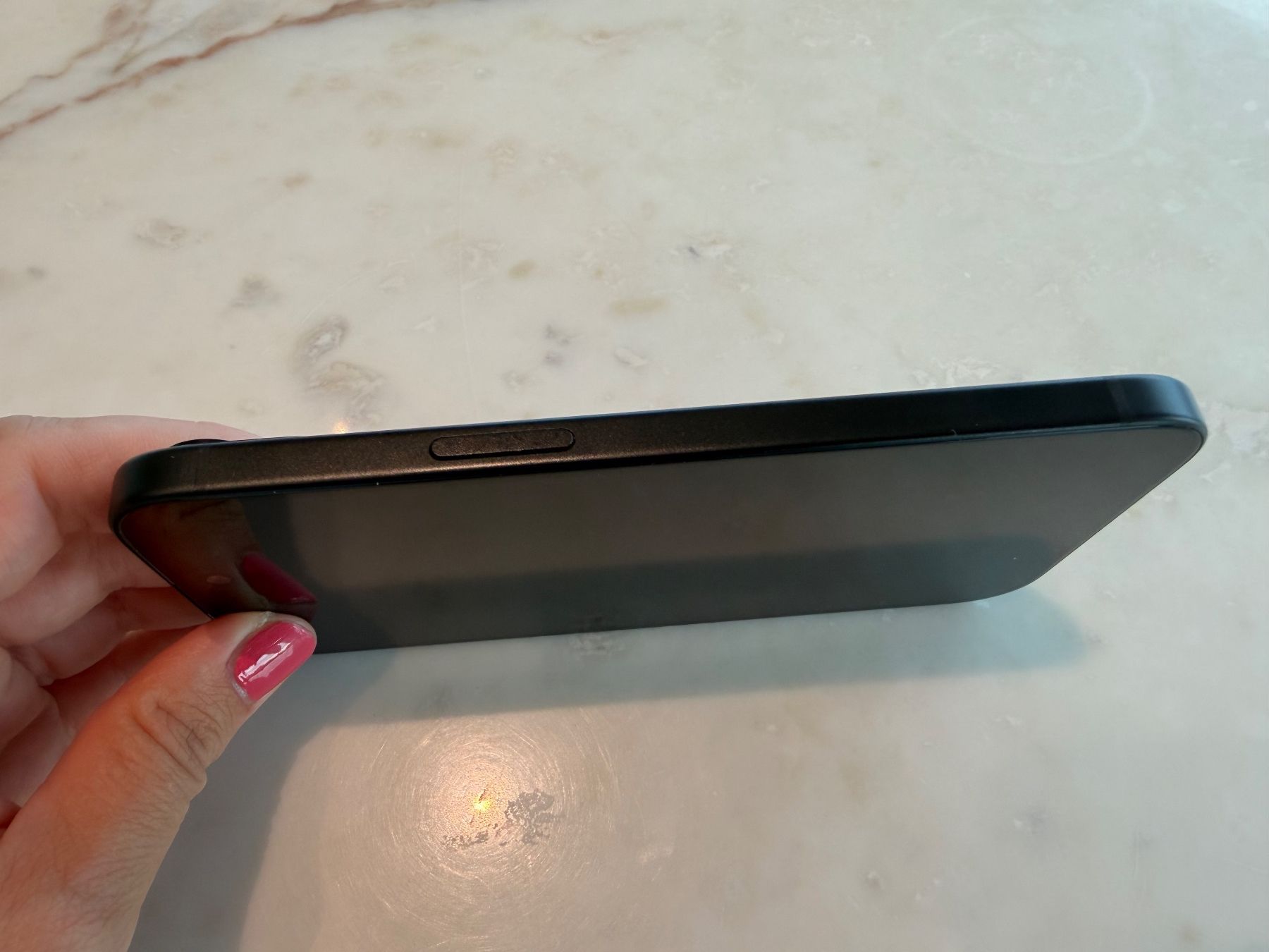 Apple Telefoni cellulari / Smartphones: iPhone 15 128GB Batterie 86% – Usato da Scherzingen venduto da oli_9rjp 6