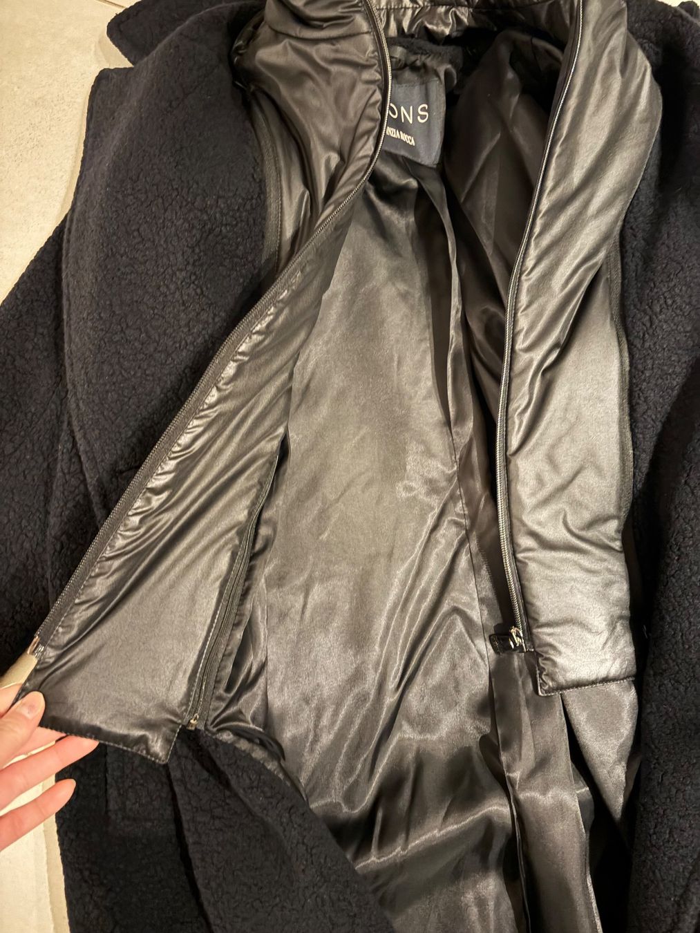 Cinzia Rocca Giacche: Cinzia Rocca Winterjacke Neu – Nuovo (secondo la descrizione) da Zürich venduto da fab_lhd9 1