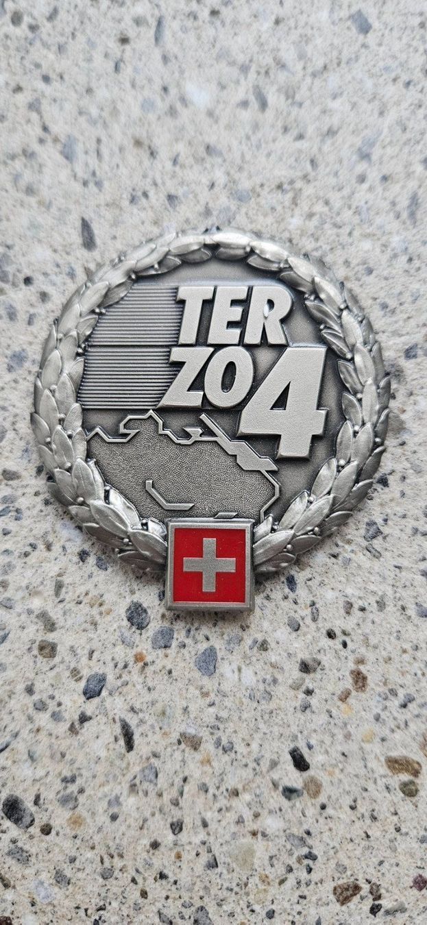 Schweizer Armee Placchette & Badge: *** Beretemblem Silber Schweizer Armee *** – Nuovo e nell'imballaggio originale da Riedholz venduto da fr_sIruP