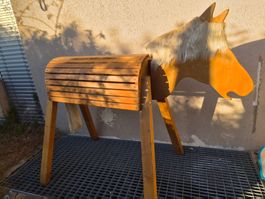 Holzpferd inkl. viel Zubehör