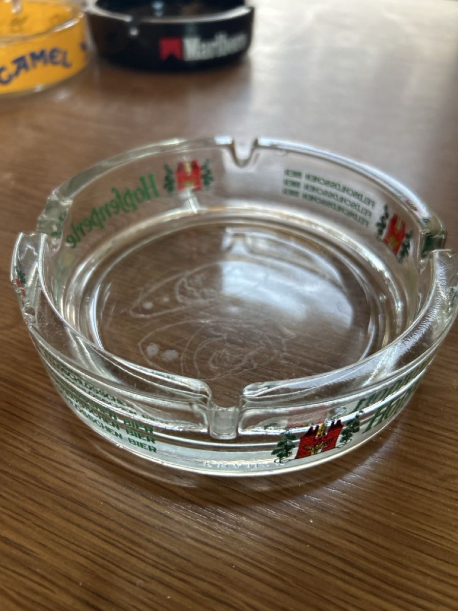 Portacenere: Aschenbecher aus Glass – Usato da Oetwil a.d. Limmat venduto da tobbra 3