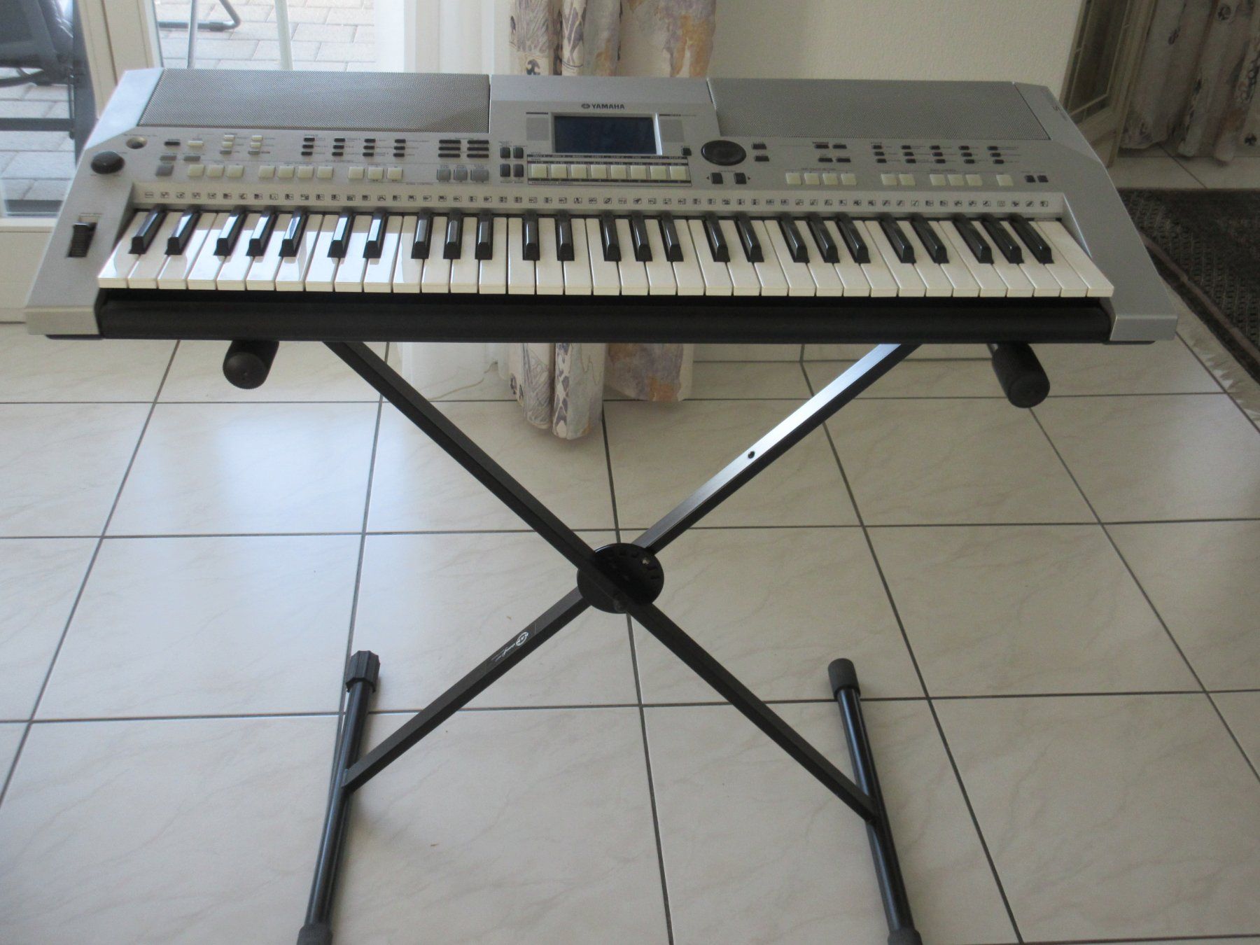 Yamaha Strumenti musicali: Keyboard YAMAHA PSR-S550 – Nuovo (secondo la descrizione) da Weinfelden venduto da Kunst2010 5
