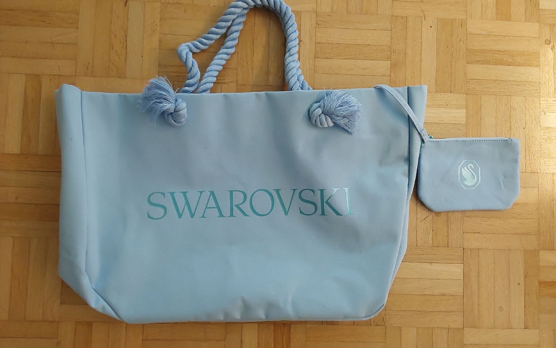 Swarovski Sacs: Strandtasche hellblau Swarowski neu – Neuf avec emballage d'origine à Köniz par scopello12 1