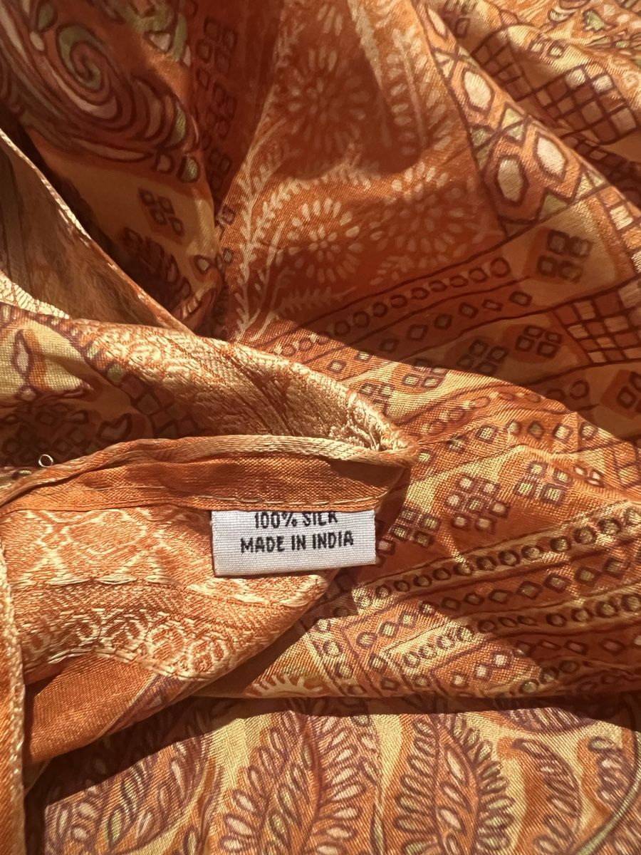 Gonne: Damen %100 Silk Rock  – Nuovo e nell'imballaggio originale da Basel venduto da SimpleE 3