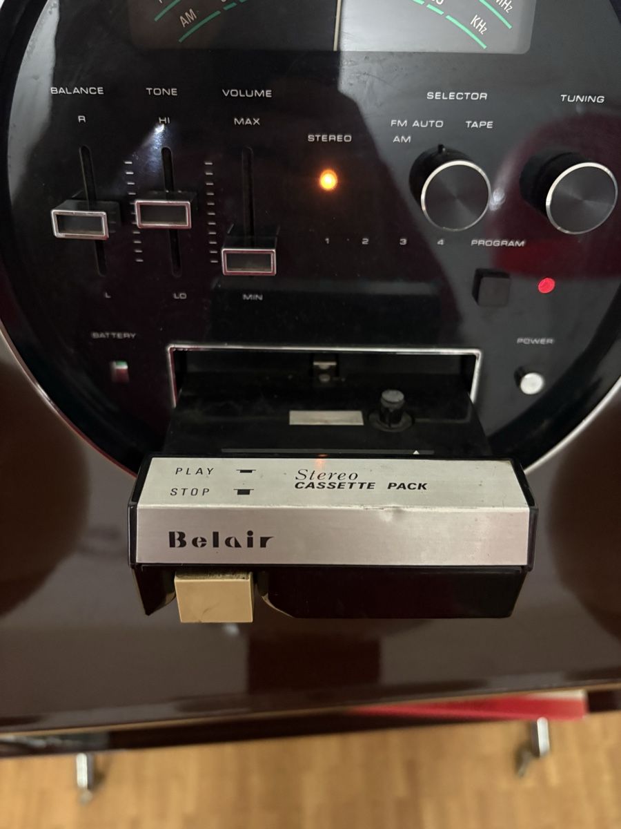 Weltron Radios: Weltron model 2001  – D'occasion à petit lancy par FerreiraLuis 2