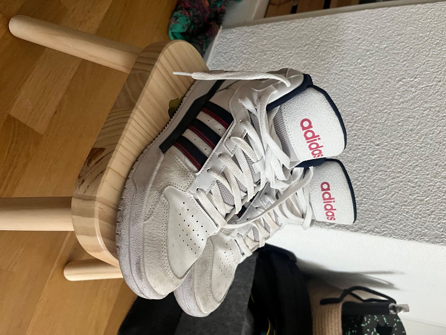 Adidas Scarpe da uomo: Adidas shoes 41 1/3 – Usato da Wabern venduto da mnc_m8c7