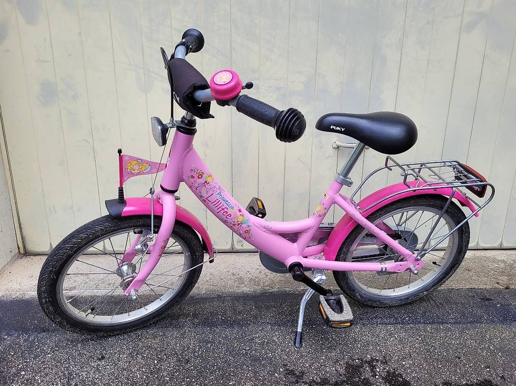 Puky Velos: Kinderfahrrad mit Stützrädern, 16" – Gebraucht aus Urdorf von Free-Lancer