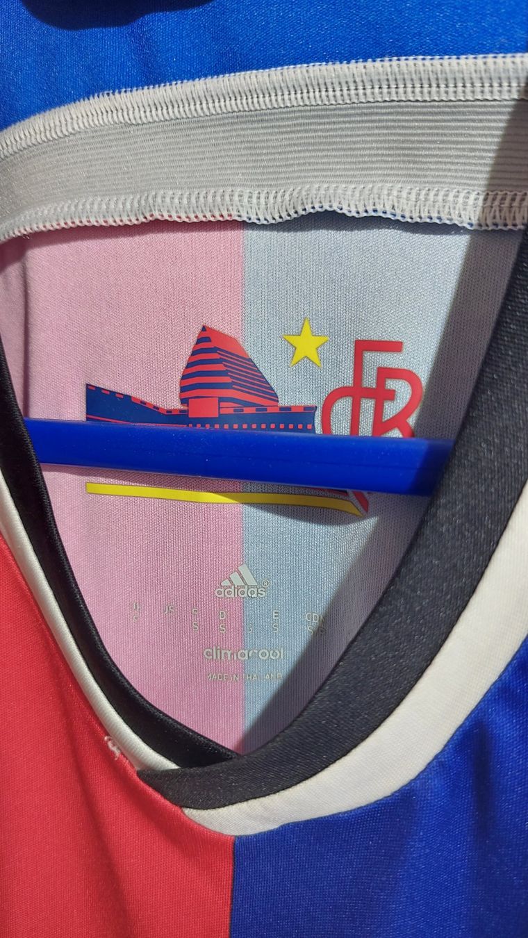 FC Basel Canottiere & Pantaloni: FC Basel Trikot 2014/2015 Gr. S – Usato da Hedingen venduto da Turicun25 4