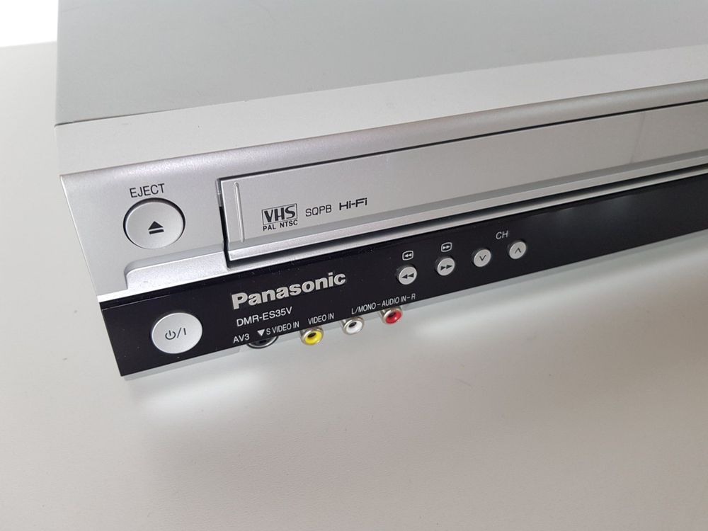Panasonic DMRES35V VHS & DVDRW Recorder (defekt) Kaufen auf Ricardo