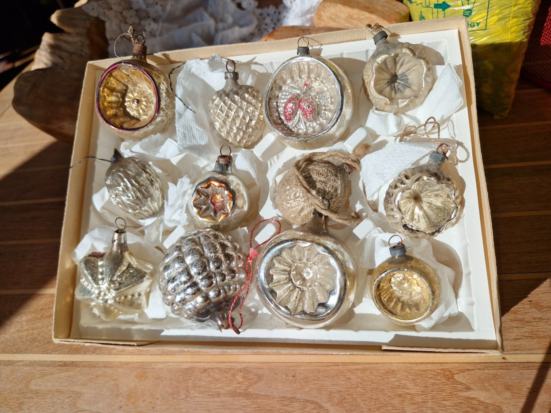 Toutes les décorations: antiker Christbaumschmuck – D'occasion à Guarda par rue_bpd7