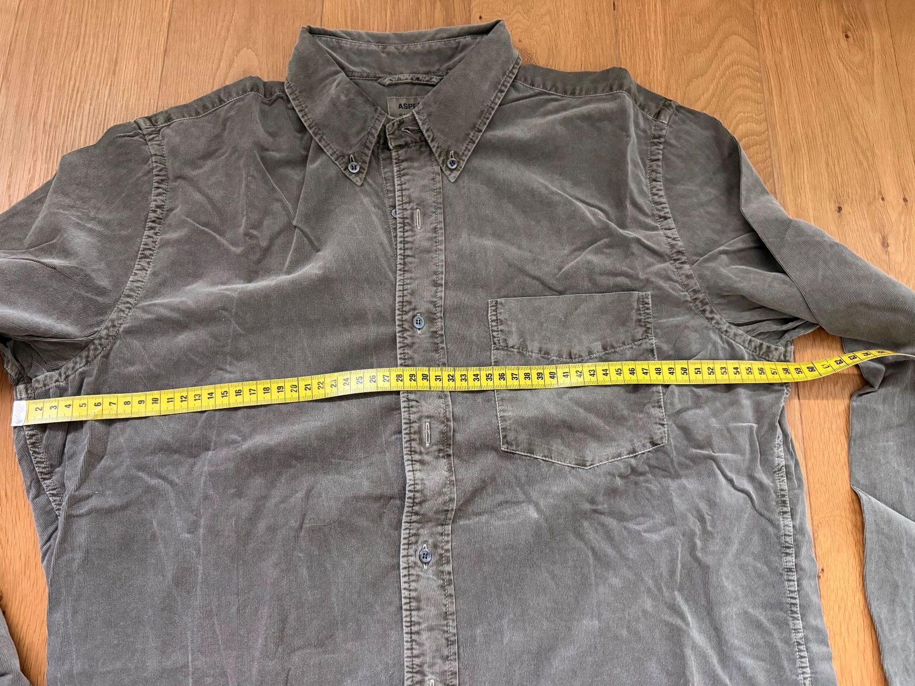 Aspesi Chemises: ASPESI Hemdbluse Cord Grösse 42 – D'occasion à Oberwil b. Zug par hallihallo12 3