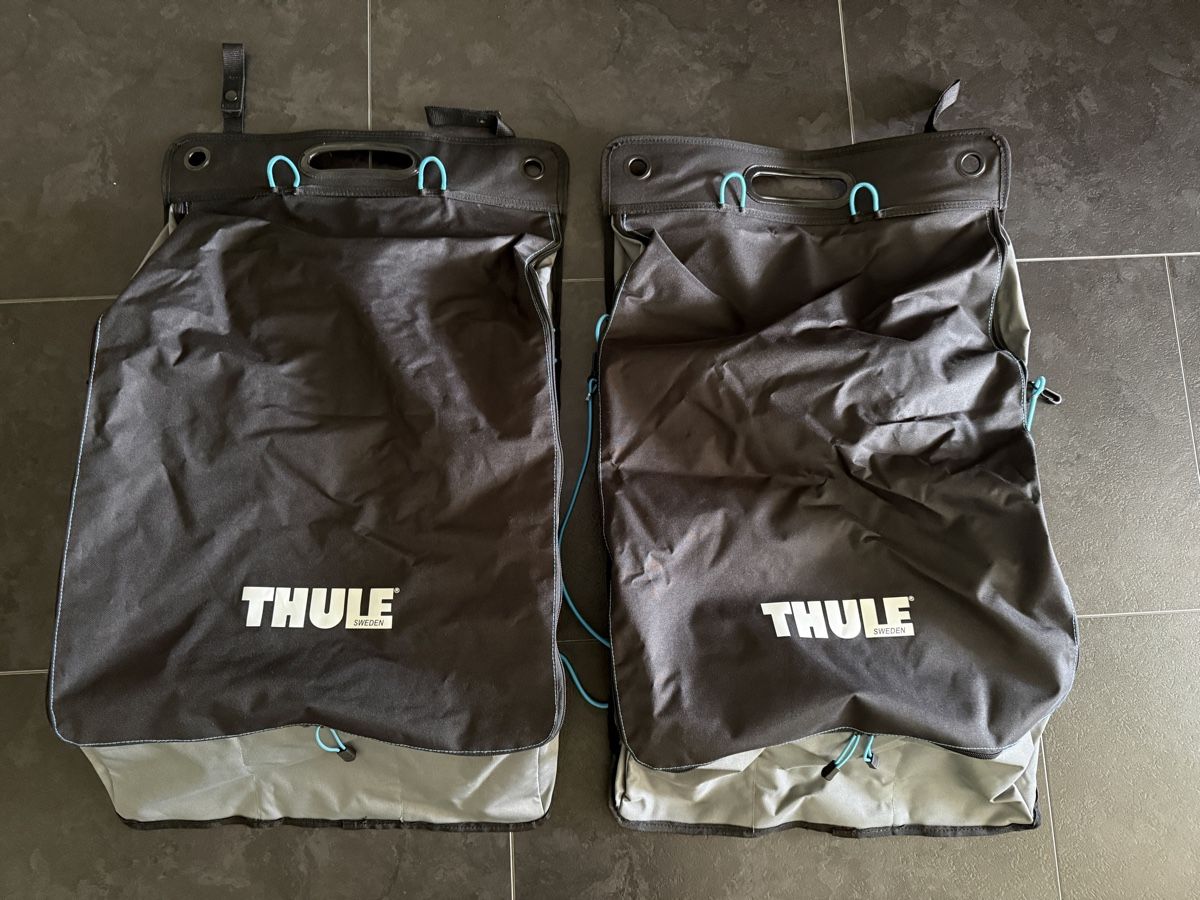 Borse: Organizer THULE Wall Organizer schwarz – Usato da Othmarsingen venduto da renzo04