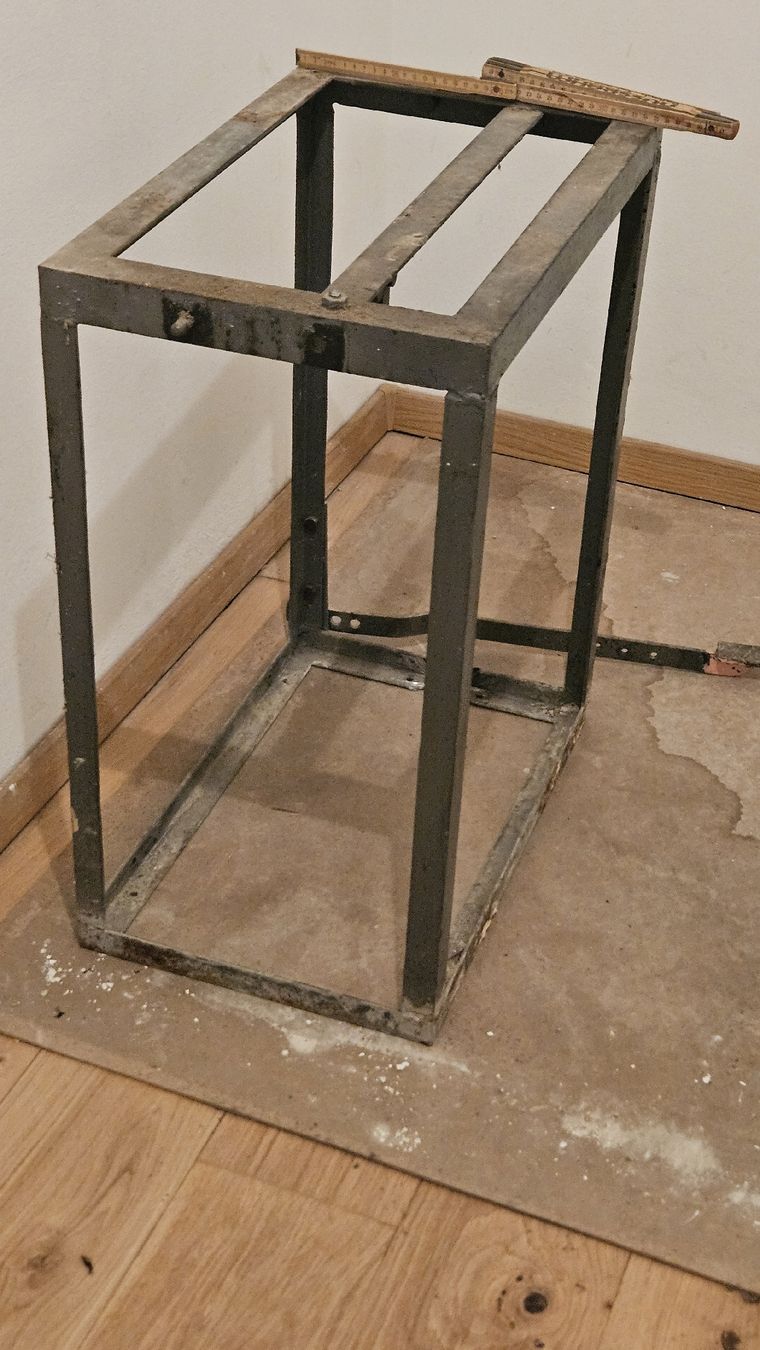 Sonstige Dekorationen & Accessoires: Stabile Unterkonstruktion, Ständer, Metall, Antik – Gebraucht aus Nidau von peterrue 3