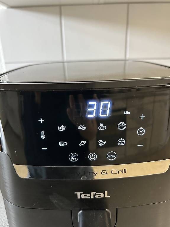 Tefal Appareils de cuisine: Heissluftfritteuse – D'occasion à Grossaffoltern par noemi6773 3