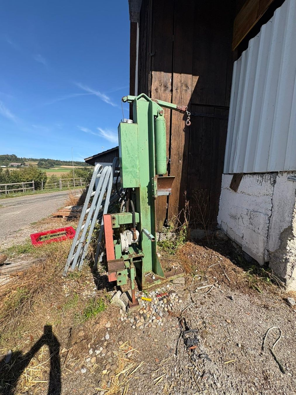 Tutte le macchine: Hydraulischer Holzspalter mit winde – Usato da Lengnau AG venduto da pesva 1