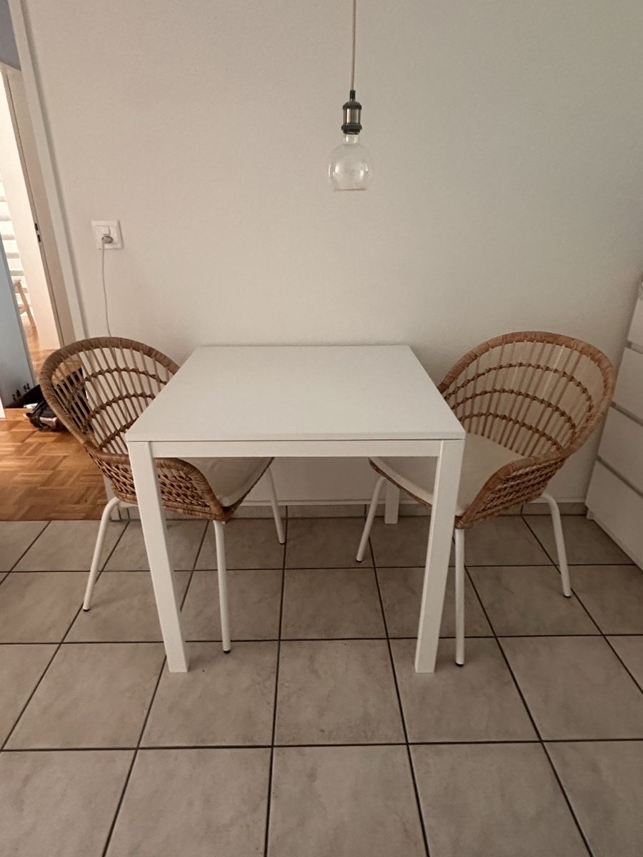 Ikea Tischset: Tisch mit 2 Stühlen IKEA Nilsove – Gebraucht aus Rheinfelden von Marasam