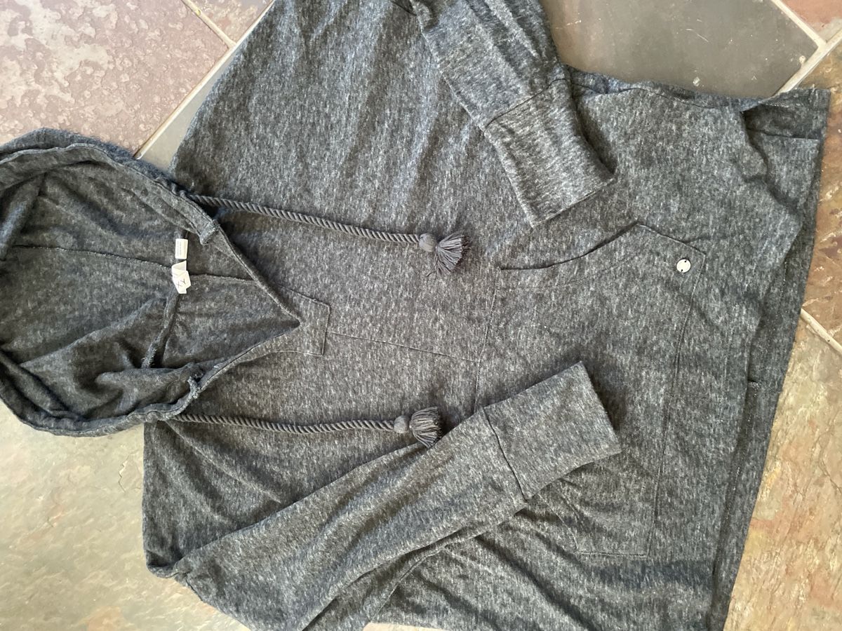 Roxy Maglioni & Felpe: Leichter Sommer-Hofie Roxy Gr.M – Usato da wald zh venduto da trebeli