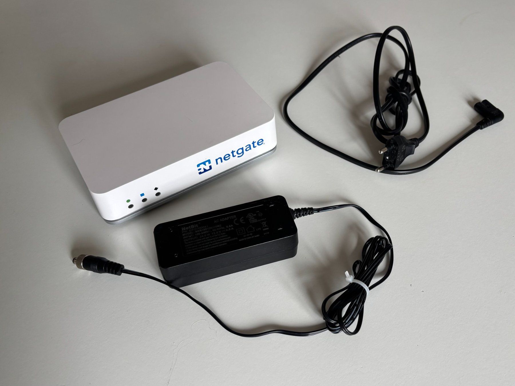 Netgear Firewall: Netgate 2100 pfSense+ Security Gateway – Usato da Romont FR venduto da Illuvatris 3