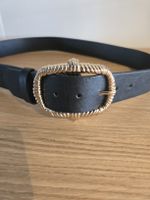 Schwarzer Gürtel mit goldener Schnalle, laRedoute