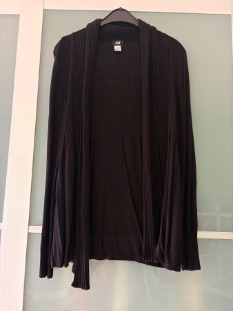 H&M Cardigan - Size M - Viscose
