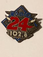 1 Pin Radio 24