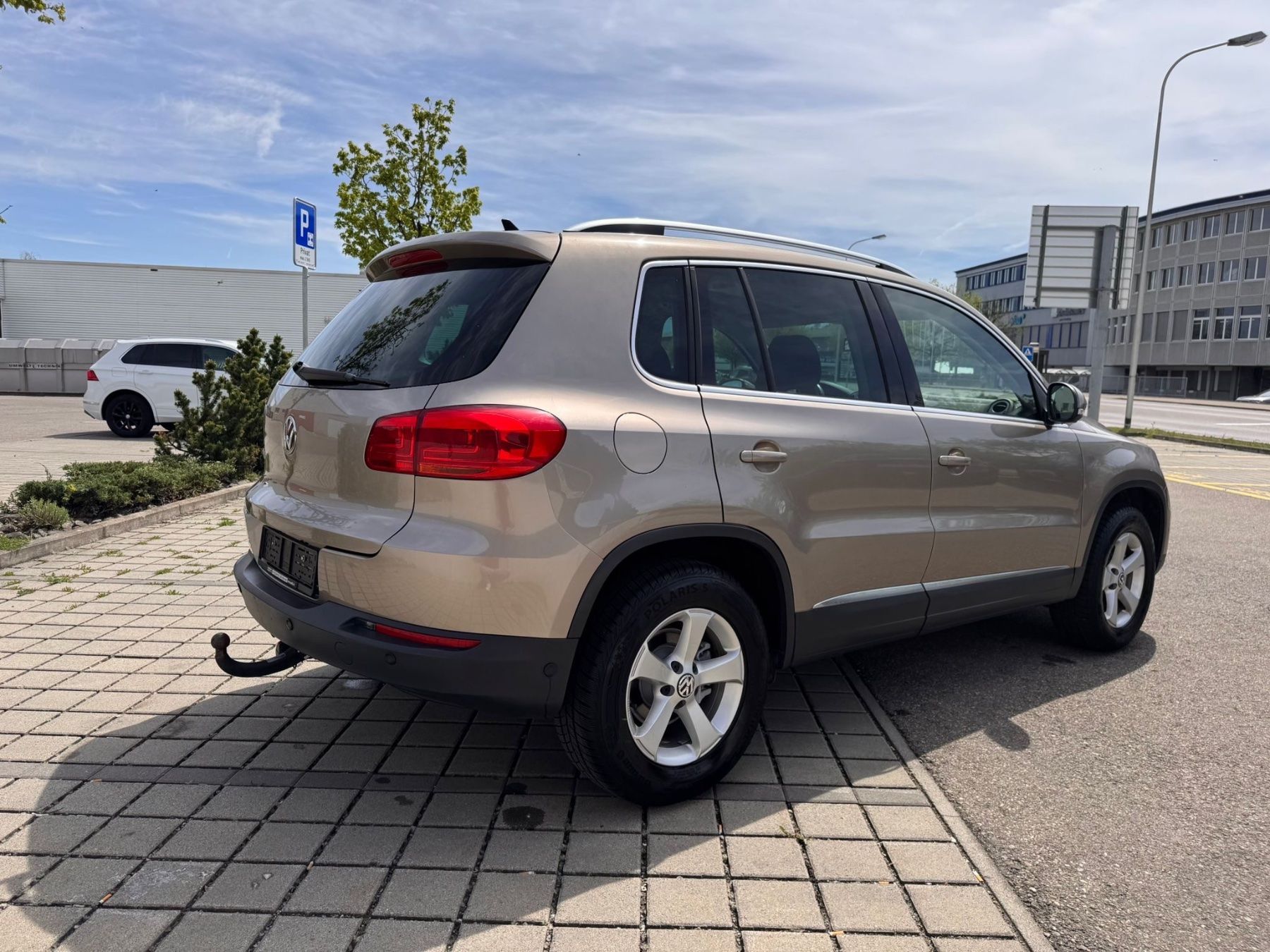 VW Automobili: VW Tiguan 2.0 TSI 4Motion – Usato da Gossau SG venduto da Nez-lim 3