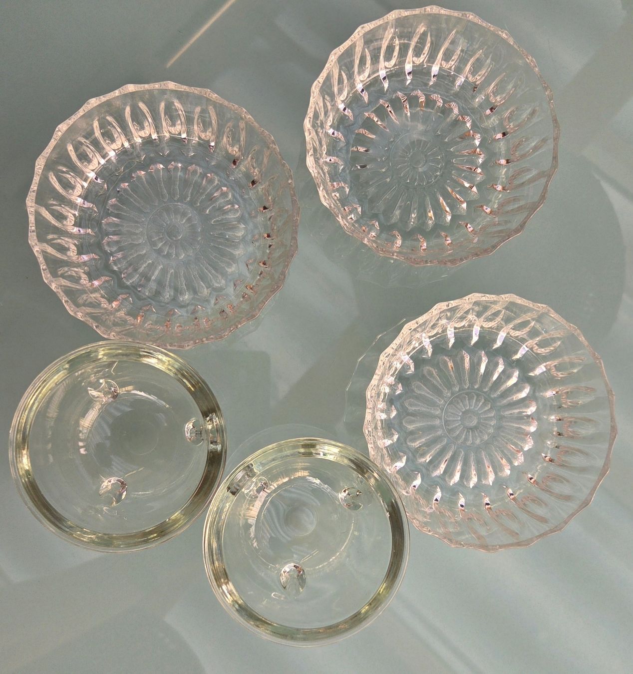 Bicchieri: Glas Schälchen Set 3 x mit Kristallmuster – Usato da Pratteln venduto da Barfuss999