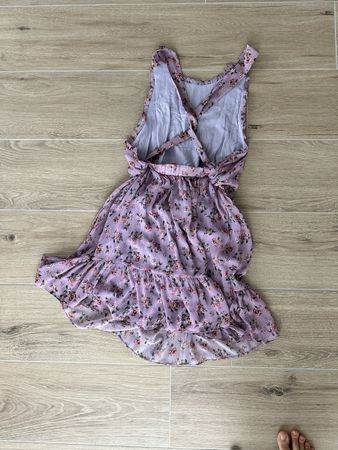 Robe ZARA NEUVE xs