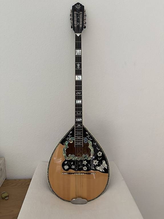 Strumenti musicali: Griechische Bouzouki mit aufwendigen Perlmutt-Einlagen – Usato da Dübendorf venduto da audi-holic