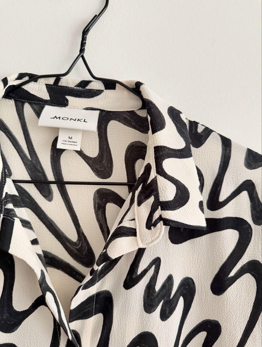 Monki Robes: Kleid MONKI – D'occasion à Dietikon par turicum_77 1