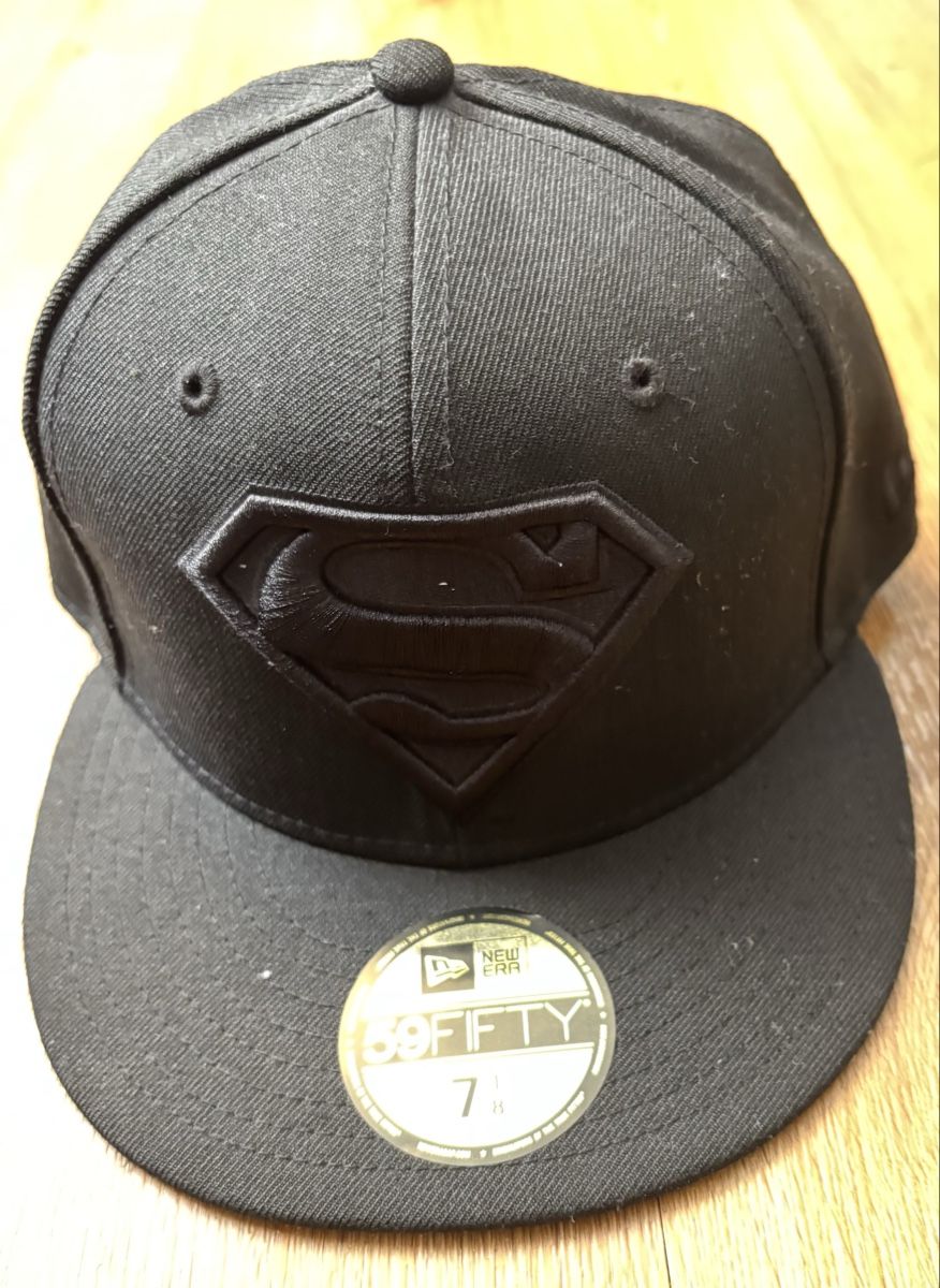 Sonstige Kleidung & Accessoires: New Era Superman Cap – Gebraucht aus Itingen von Julev
