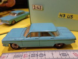 Chevrolet Corvair  1:43 (ohne Box) Dinky No.552    H3